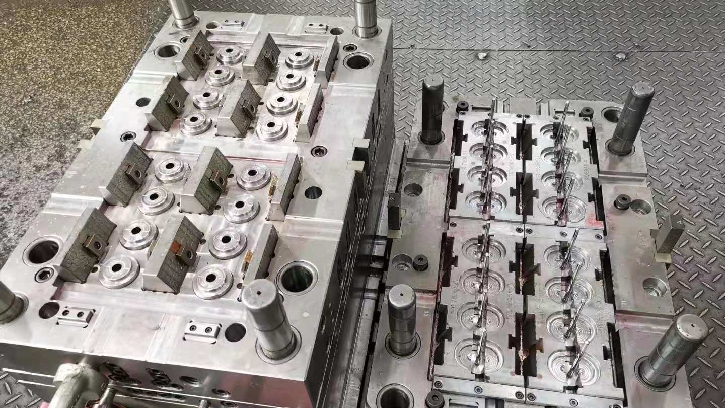 注塑模具價(jià)格大約多少？【行業(yè)普及】