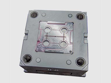 護膚系類蓋子精密模具